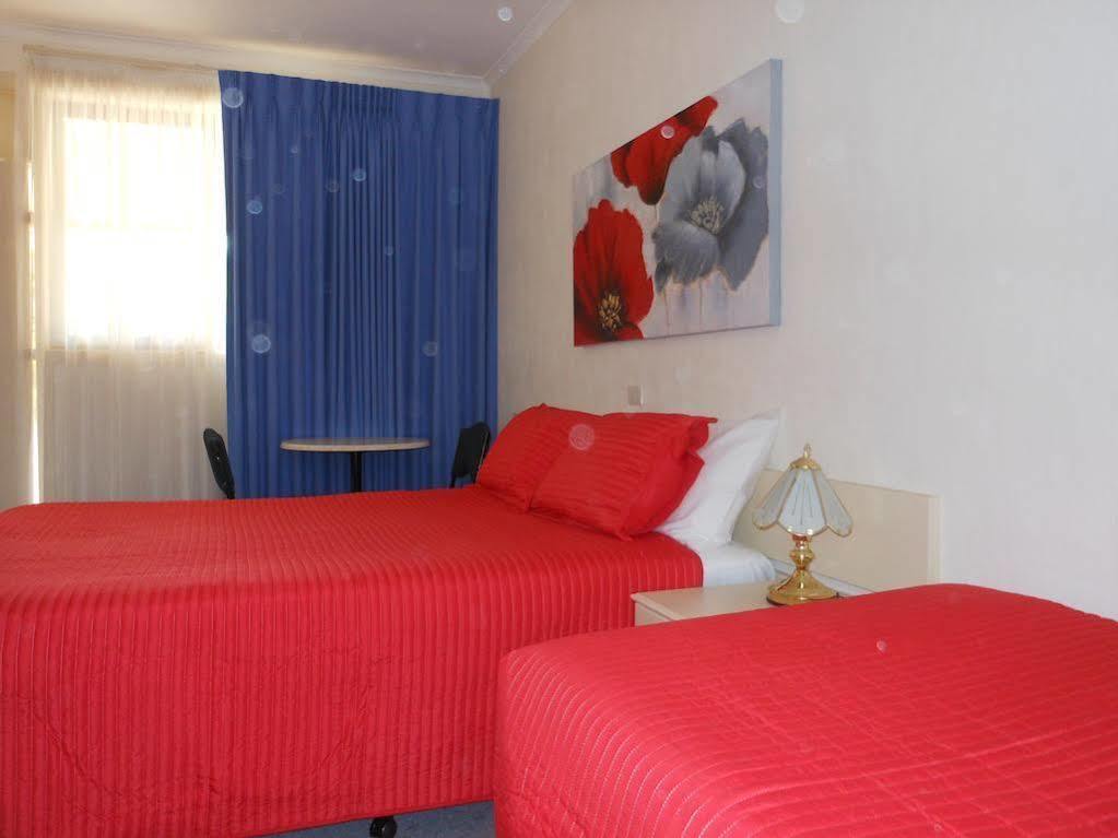 מאונט ביוטי Bogong Moth Motel מראה חיצוני תמונה