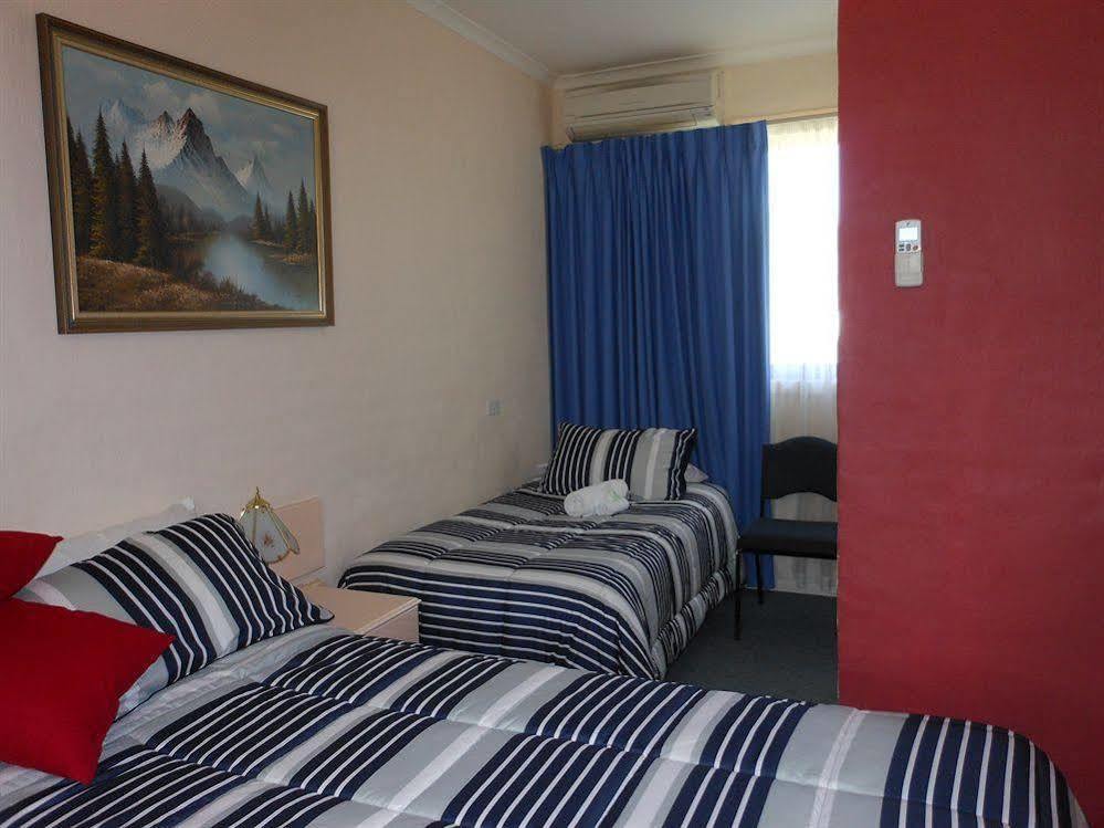 מאונט ביוטי Bogong Moth Motel מראה חיצוני תמונה